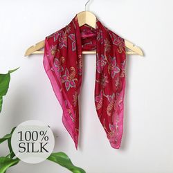 100% Silk Square Scarf With Pink Mix Floral Vine Print