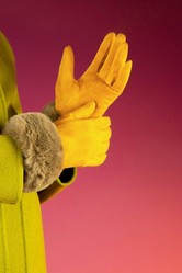 Bettina Gloves - Faux Fur Gloves - Mustard/Mink