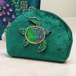 Emerald Velvet Embellished Sea Turtle D Purse